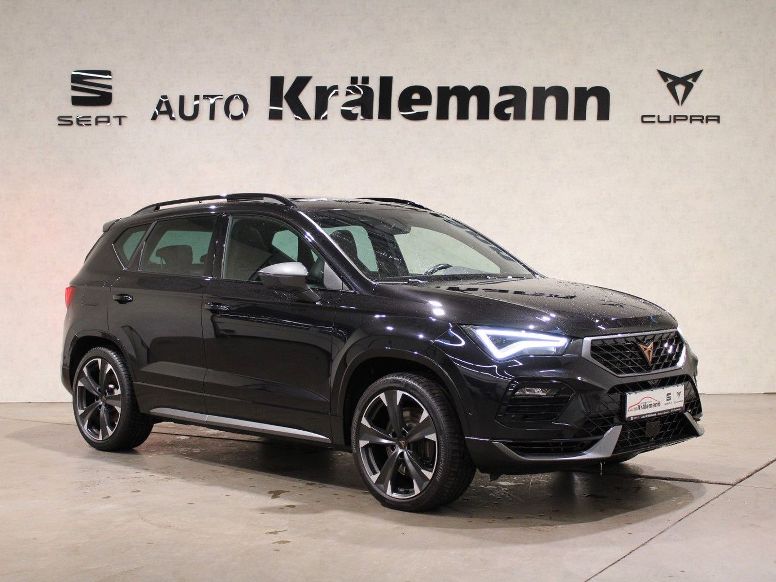 Ateca 2,0 TSI DSG 4Drive*PanoDach*Navi*360GradK*